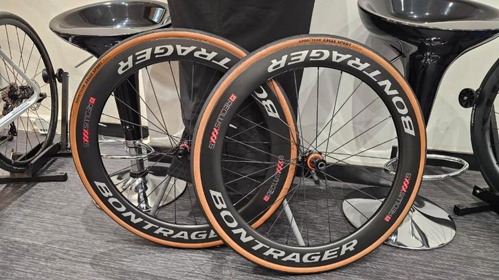 carbon wielen bontrager aeolus XXX6 disc, Fietsen en Brommers, Fietsonderdelen, Zo goed als nieuw, Racefiets, Ophalen