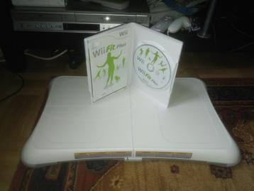 Planche d'équilibre Wii Fit avec le jeu de votre choix, égal, Online, Enlèvement ou Envoi, Comme neuf, À partir de 3 ans