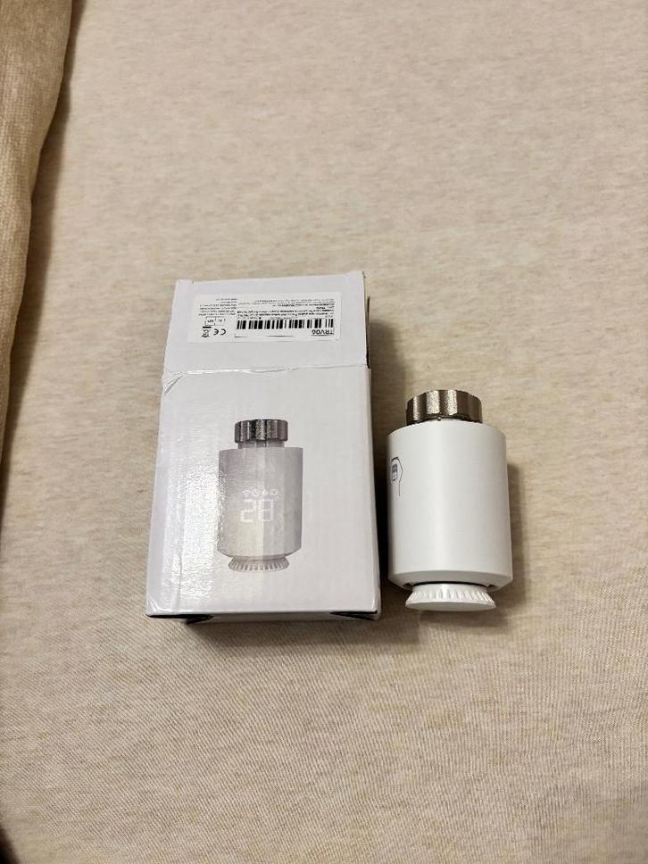 AVATTO Tuya Zigbee radiator thermostaat  5stuks, Doe-het-zelf en Bouw, Verwarming en Radiatoren, Zo goed als nieuw, Radiator, Ophalen of Verzenden