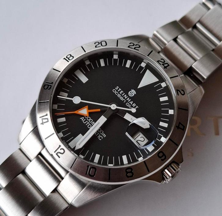 Exclusieve Steinhart Olko edition Vintage GMT 39mm., Bijoux, Sacs & Beauté, Montres | Hommes, Enlèvement ou Envoi