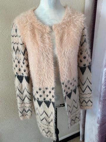 Fluffy vest Swan maat M kopen? Lees beschikbaar voor biedingen