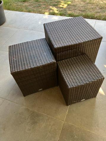 Bijzettafels buiten, Maison & Meubles, Tables | Tables d'appoint, Rond, Moins de 55 cm, Synthétique, Enlèvement