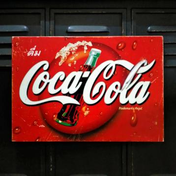 Ancienne plaque en fer de Coca-Cola Ethiopia sur panneau d'a