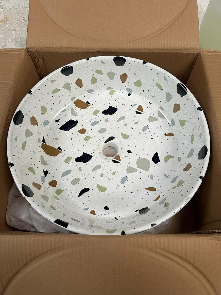 DESIGN LAVABO TERRAZZO wit/zwart – nieuw in doos!, Huis en Inrichting, Badkamer | Badkamermeubels, Ophalen