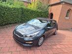 Kia c'eed 1.4 Benzine 2017 Euro6b

*47.000 km*, Auto's, Zilver of Grijs, (Pro) Cee d, Euro 6, Zwart