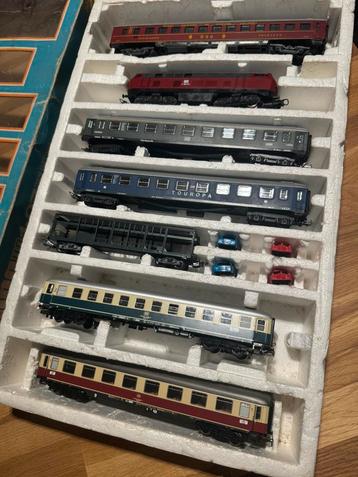 LOT Marklin en Lima - Wagons en diverse beschikbaar voor biedingen