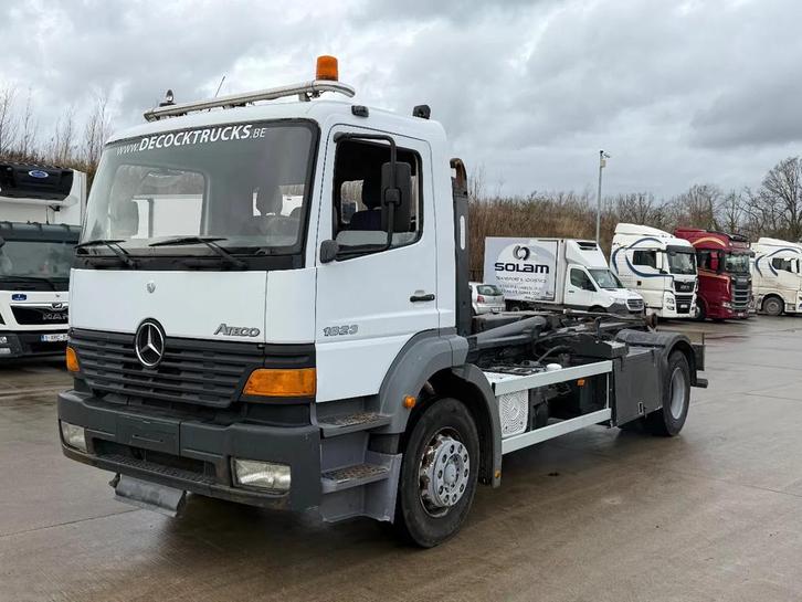 Mercedes-Benz Axor 1823 HAAKSYSTEEM (bj 2000), Auto's, Vrachtwagens, Bedrijf, Te koop, Mercedes-Benz, Overige brandstoffen, BTW verrekenbaar