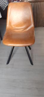 2 moderne stoelen =6€stuk, Enlèvement