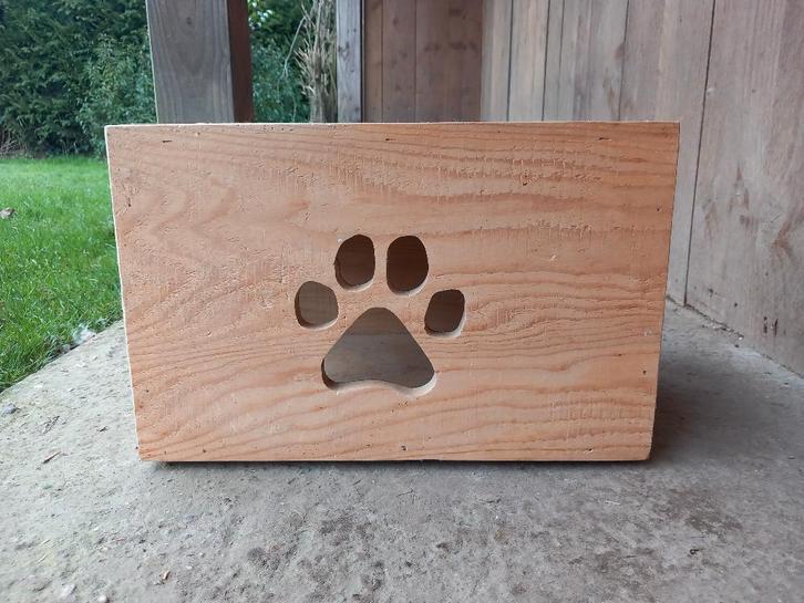 Boîte pour chat en bois massif, Animaux & Accessoires, Accessoires pour chats, Enlèvement ou Envoi