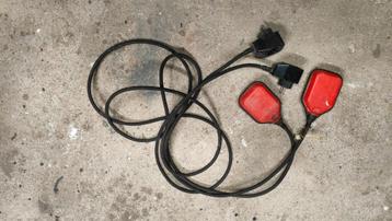 Vlotterschakelaar 2 stuks beschikbaar voor biedingen