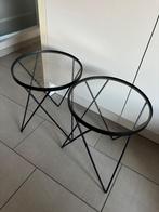 Set de 2 tables d'appoint en métal avec plateau en verre, Maison & Meubles, Tables | Dessertes, 25 à 50 cm, Verre, Rond, Comme neuf