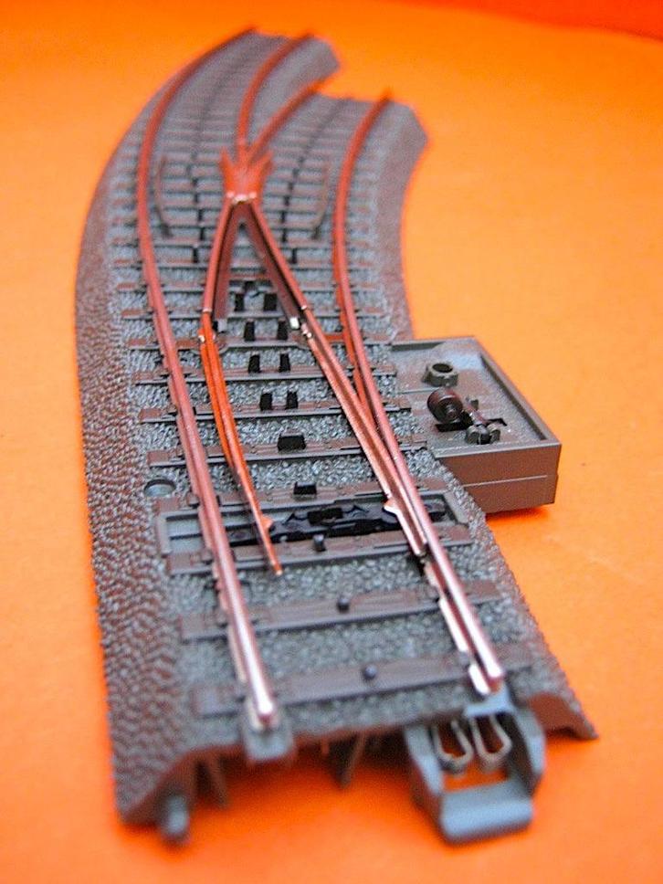 MARKLIN VOIE C - 24672 spiraalschakelaar, Hobby en Vrije tijd, Modeltreinen | H0, Zo goed als nieuw, Rails, Wisselstroom, Märklin