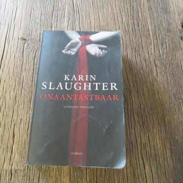 Onaantastbaar Karin Slaughter beschikbaar voor biedingen