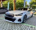 BMW i5 M60 PRO FULL.+ TV, Auto's, BMW, Zwart, Parkeersensor, Elektrisch, Berline