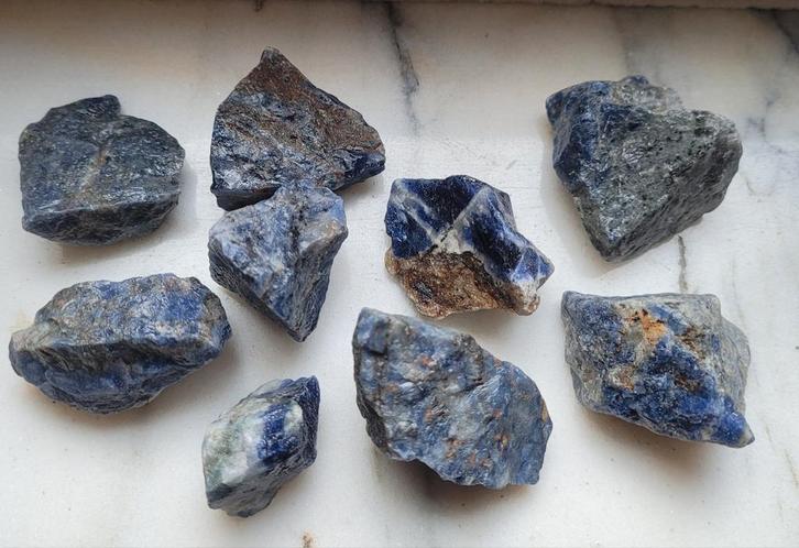 Sodalite du Brésil 9 pièces 180 g, Collections, Minéraux & Fossiles, Minéral, Enlèvement ou Envoi
