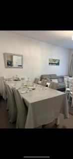 grote houten tafel+6 stoelen en hoezen, Ophalen