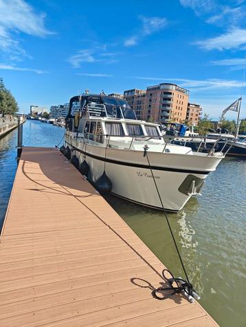 MMS cruiser, 12m X 3.75m  beschikbaar voor biedingen