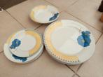 Servies met bloemen, Huis en Inrichting, Ophalen, Bord(en)
