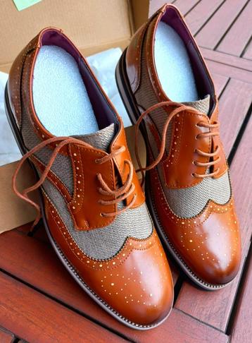 Nieuwe herenschoenen in perfecte staat... maat 43. beschikbaar voor biedingen