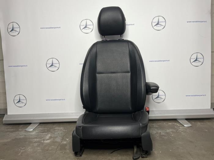 Stoel rechts van een Mercedes Vito, Auto-onderdelen, Interieur en Bekleding, Mercedes-Benz, Gebruikt, 3 maanden garantie