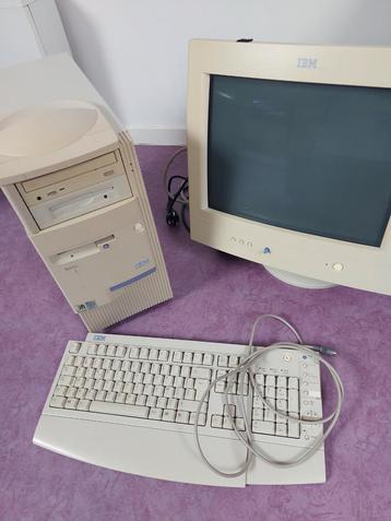 Ordi vintage IBM de 1998