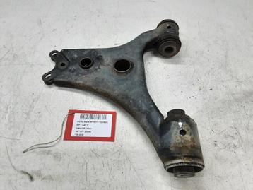 DRAAGARM LINKS VOOR Mercedes-Benz B (W245) (01-2005/11-2011) beschikbaar voor biedingen