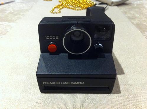 Polaroid 1000s Red Button, Audio, Tv en Foto, Fotocamera's Analoog, Zo goed als nieuw, Polaroid, Polaroid, Ophalen of Verzenden