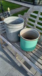 Een zinken en emailen emmer ( 10 € per stuk ), Ophalen