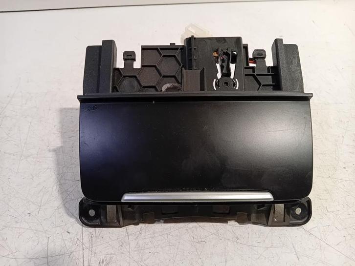 ASBAK VOOR Audi A5 (8T3) (01-2007/01-2017) (8K0857951), Auto-onderdelen, Interieur en Bekleding, Audi, Gebruikt