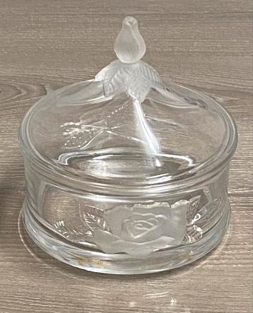 Bonbonnière vintage en verre Cristal d’arques, prix : 12€ beschikbaar voor biedingen