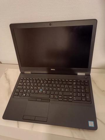 Dell latitude E5570 i5 8gb ram 256gb met oplader