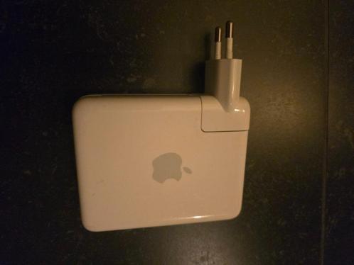 Apple Wi-Fi repeater, Computers en Software, WiFi-versterkers, Zo goed als nieuw, Ophalen of Verzenden