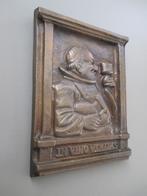 Pater wijn basrelief, Ophalen, Gebruikt