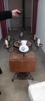 Ancien lustre roue à 6 branches + 8 globes, Enlèvement