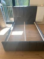 Bed frame, Huis en Inrichting, Slaapkamer | Bedden, Ophalen, Tweepersoons, 140 cm, Zo goed als nieuw