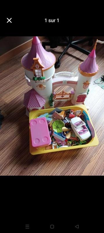 Playmobil ayuma et château princesse beschikbaar voor biedingen