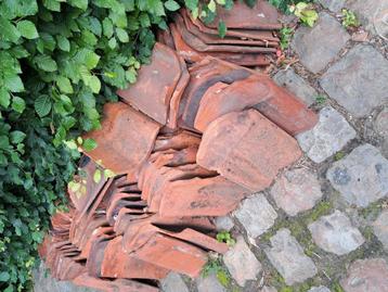 TUILES TORCHETTES, Enlèvement, Utilisé, Rouge, Tuiles
