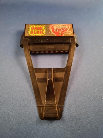 NES - Game Genie beschikbaar voor biedingen