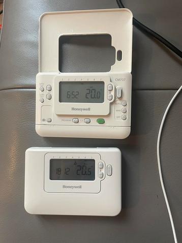 Honeywell+Saunier Duval bekabelde thermostaten beschikbaar voor biedingen