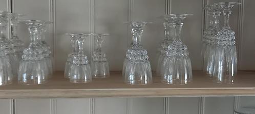 kristallen glazen (cristal d'arc) - 21 stuks, Antiek en Kunst, Antiek | Glaswerk en Kristal, Ophalen