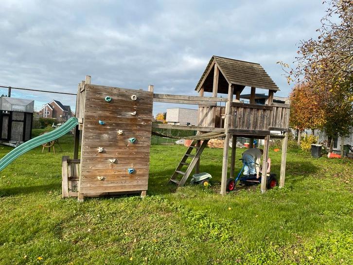 Speelhuis, Kinderen en Baby's, Speelgoed | Buiten | Speeltoestellen, Zo goed als nieuw, Glijbaan, Klimwand, Loopbrug, Overige typen