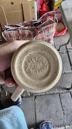 Tasse ancienne, Enlèvement, Utilisé