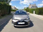 Toyota yaris 1.5i VVT-i hybride active/navi/camera, Auto's, Toyota, Stof, Euro 6, 4 cilinders, Bedrijf