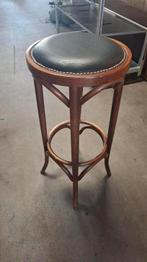 12 thonet cafe bistro krukken met NAILS zit bentwood hout, Huis en Inrichting, Barkrukken, Ophalen of Verzenden, Zo goed als nieuw