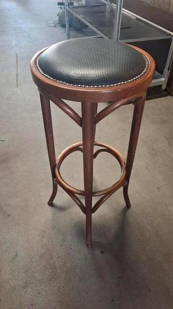 12 thonet cafe bistro krukken met NAILS zit bentwood hout  beschikbaar voor biedingen