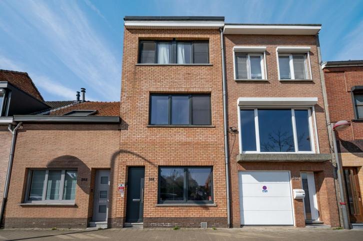 Grote eengezinswoning met polyvalente ruimte en zonnige tuin, Immo, Huizen en Appartementen te koop, Antwerpen (stad), Tussenwoning