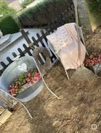 2 prachtige zinken stoelen flamant stoelzeteltjes, zetels, Ophalen