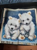 Coussin au point de croix Vervaco - Polar Bears - 221751017, Hobby & Loisirs créatifs, Comme neuf, Set à broder, Broderies à la main