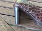 Schoenen (pumps) 39.5, Ophalen of Verzenden, Zo goed als nieuw, Bruin, Pumps