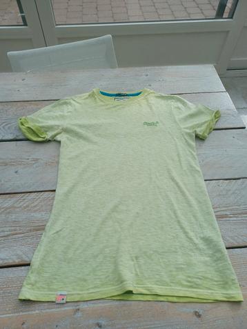 Superdry t-shirt. Mt Small